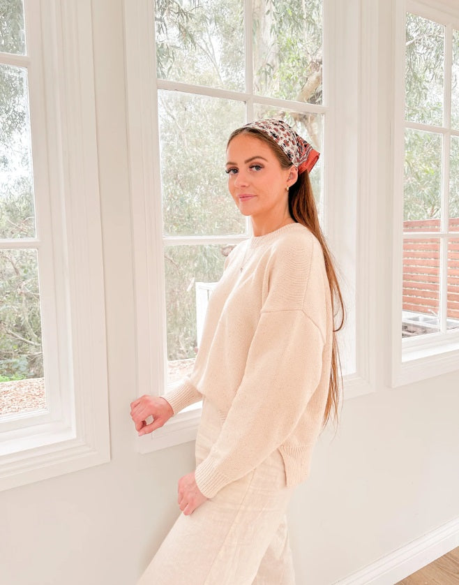 Person wearing the Adults Jumper Biscotti Fleck by Ziggy Lou