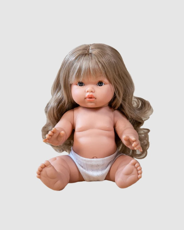 Lyla Doll by Mini Colettos sitting