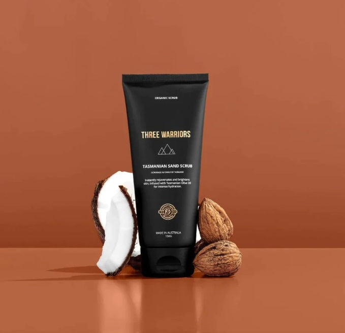 Front of the Tasmanian sand scrub in the Body Bronze Kit by Three Warriors