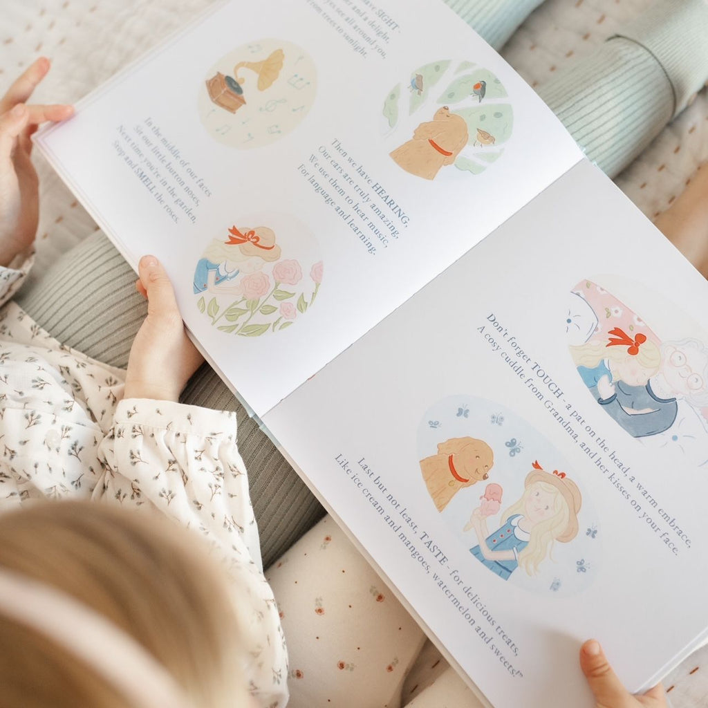 Inside pages of the Charlie's Mindful Adventures by the Sea by Mindful & Co